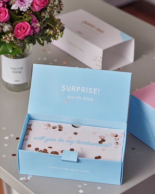 Bridesmaid Explosion Box + Flowers - Image 3