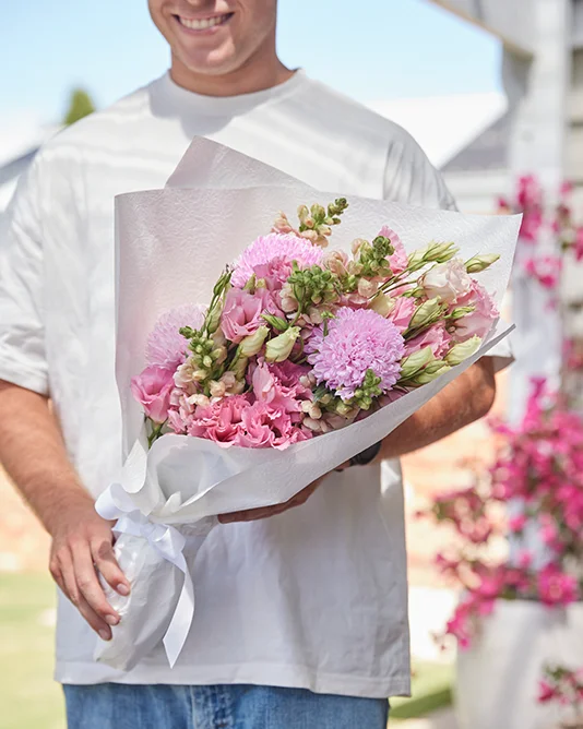 Florist's Pick - Image 6